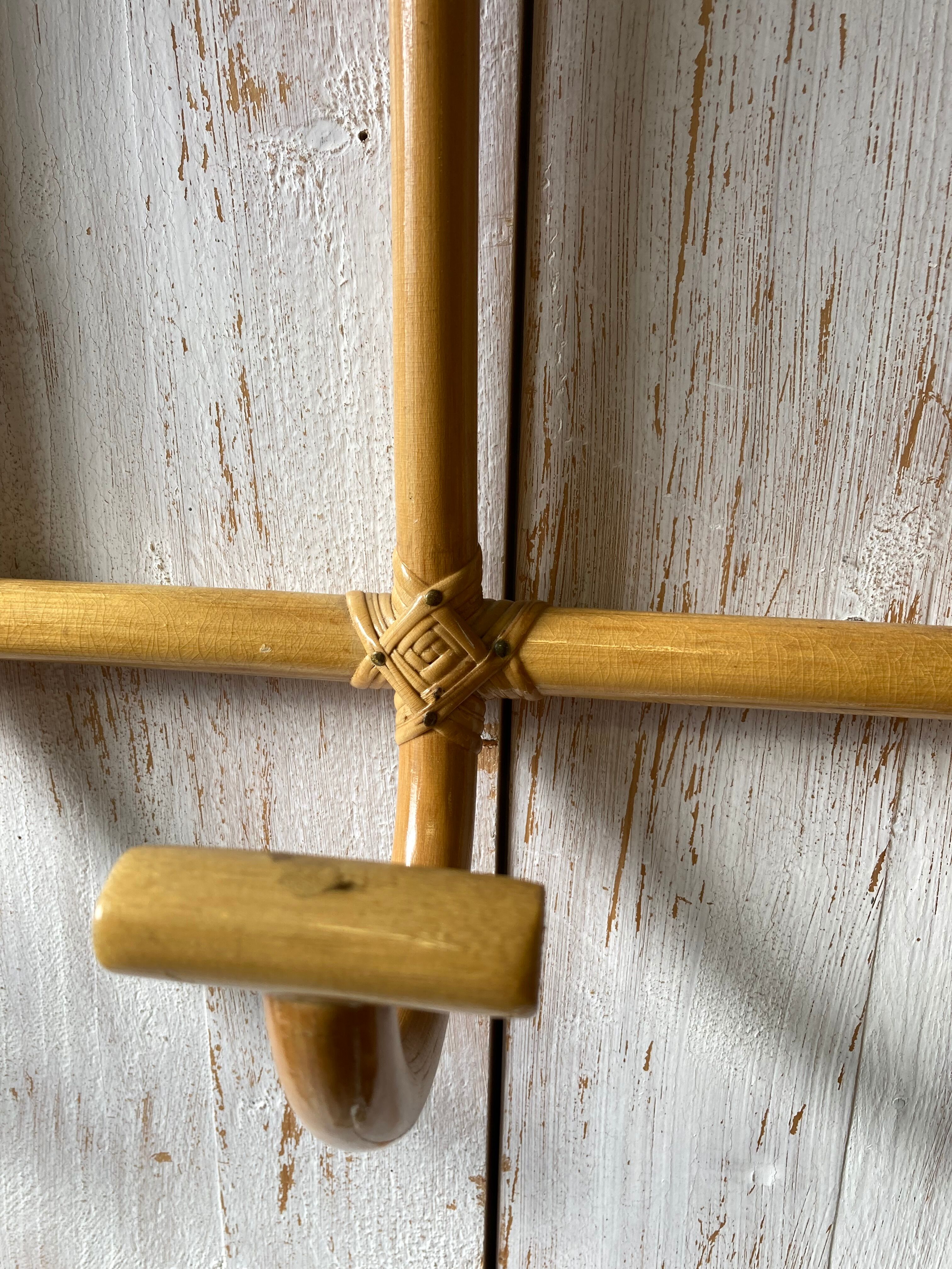 Vintage rattan hook