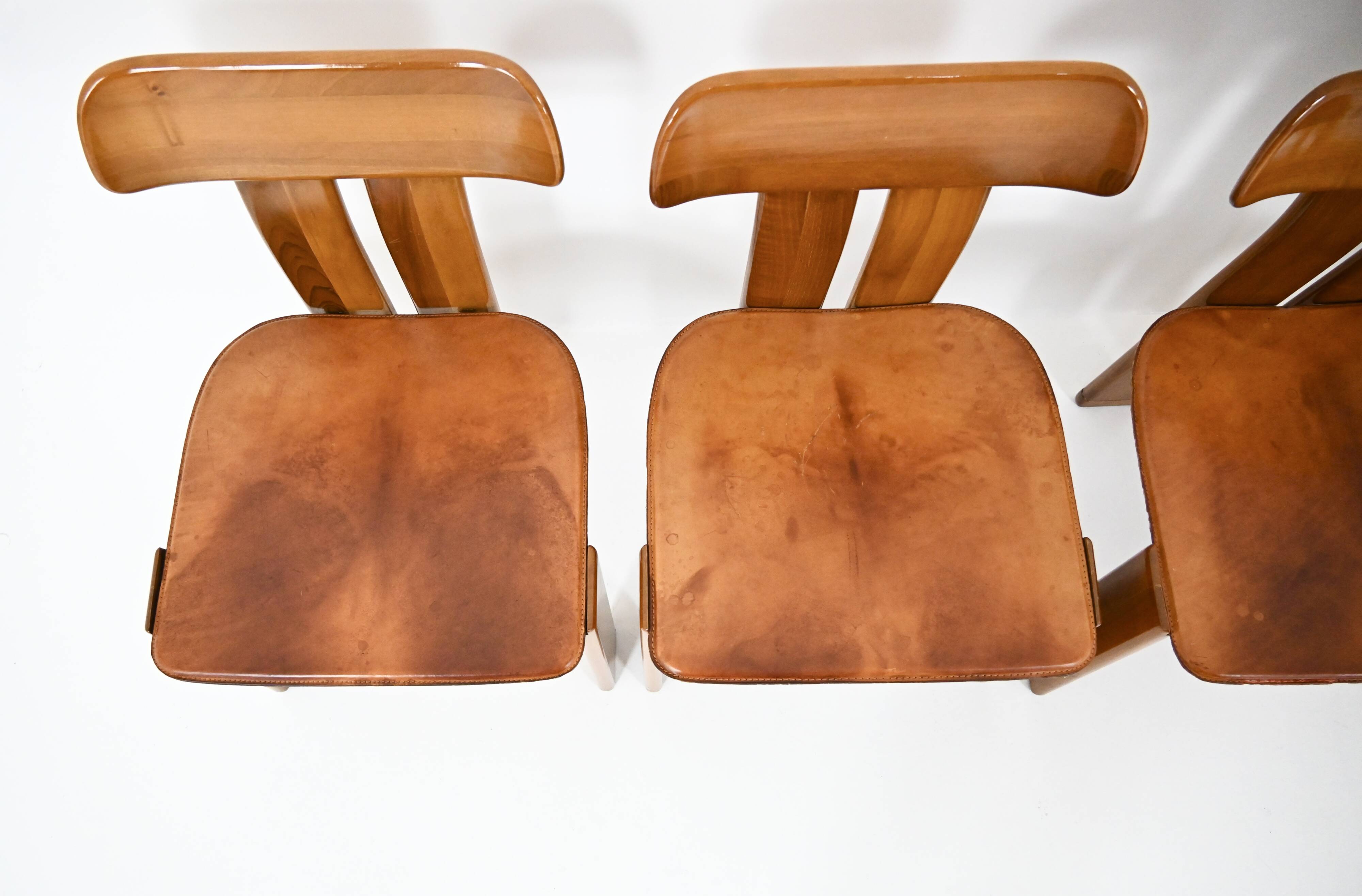 Sapporo dining room set by Mario Marenco for Mobilgirgi, 1970s