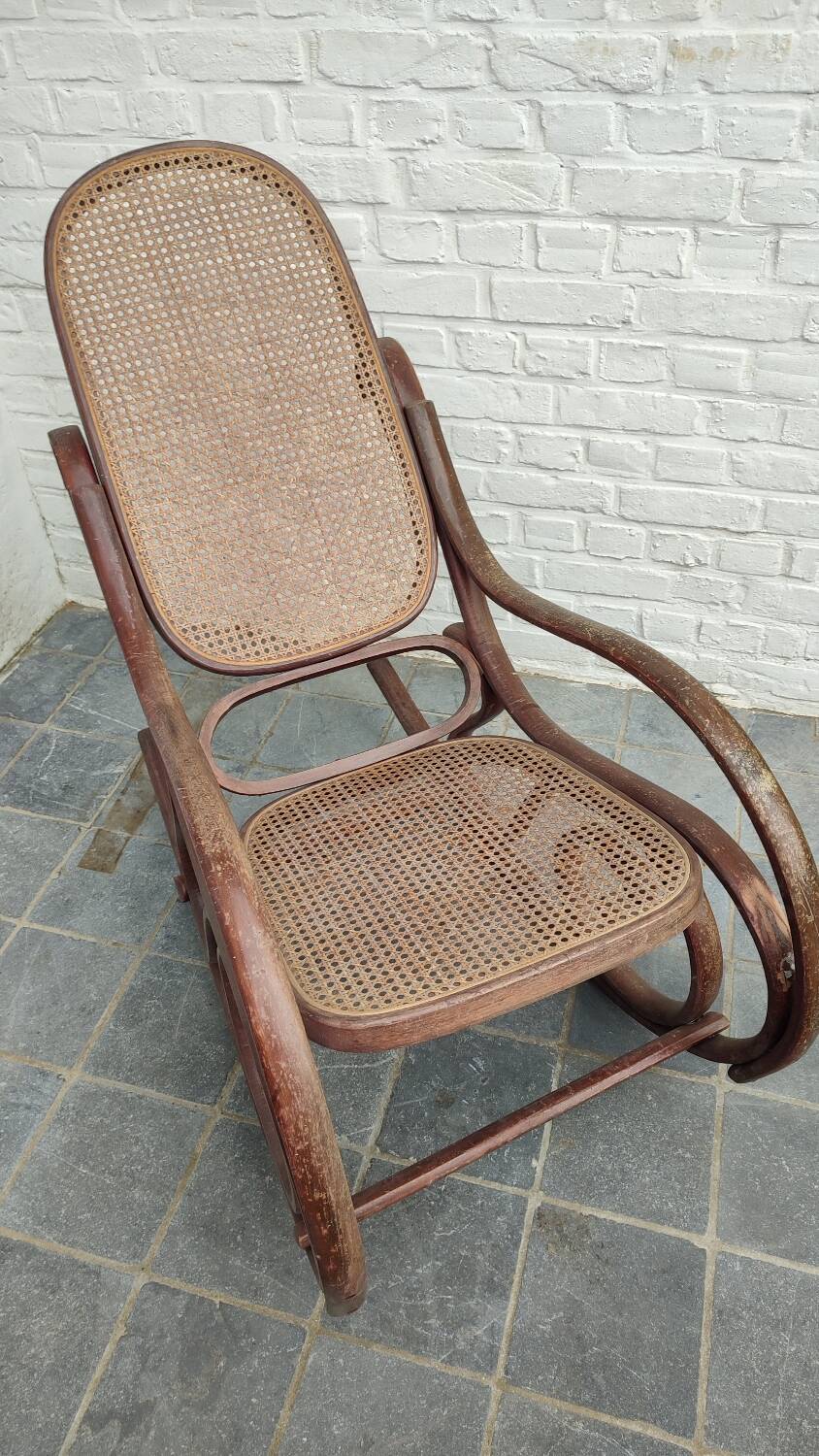 Rocking chair