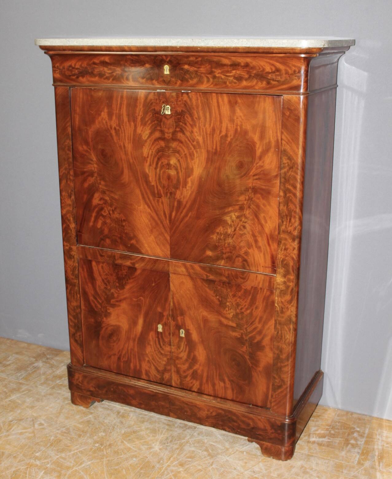 Charles X Secretary in Mahogany and Maple, early 19th century