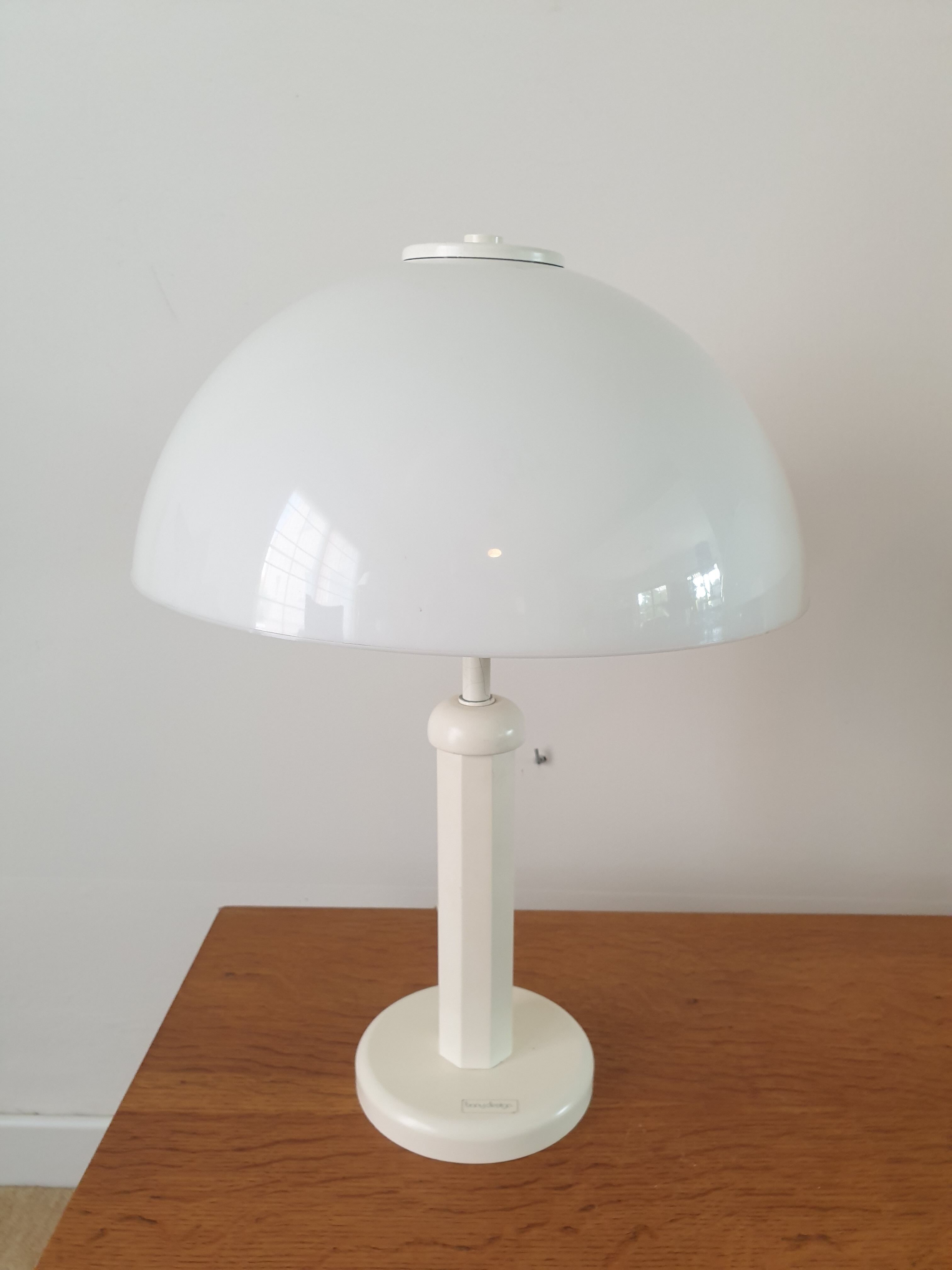 Pair of table lamps