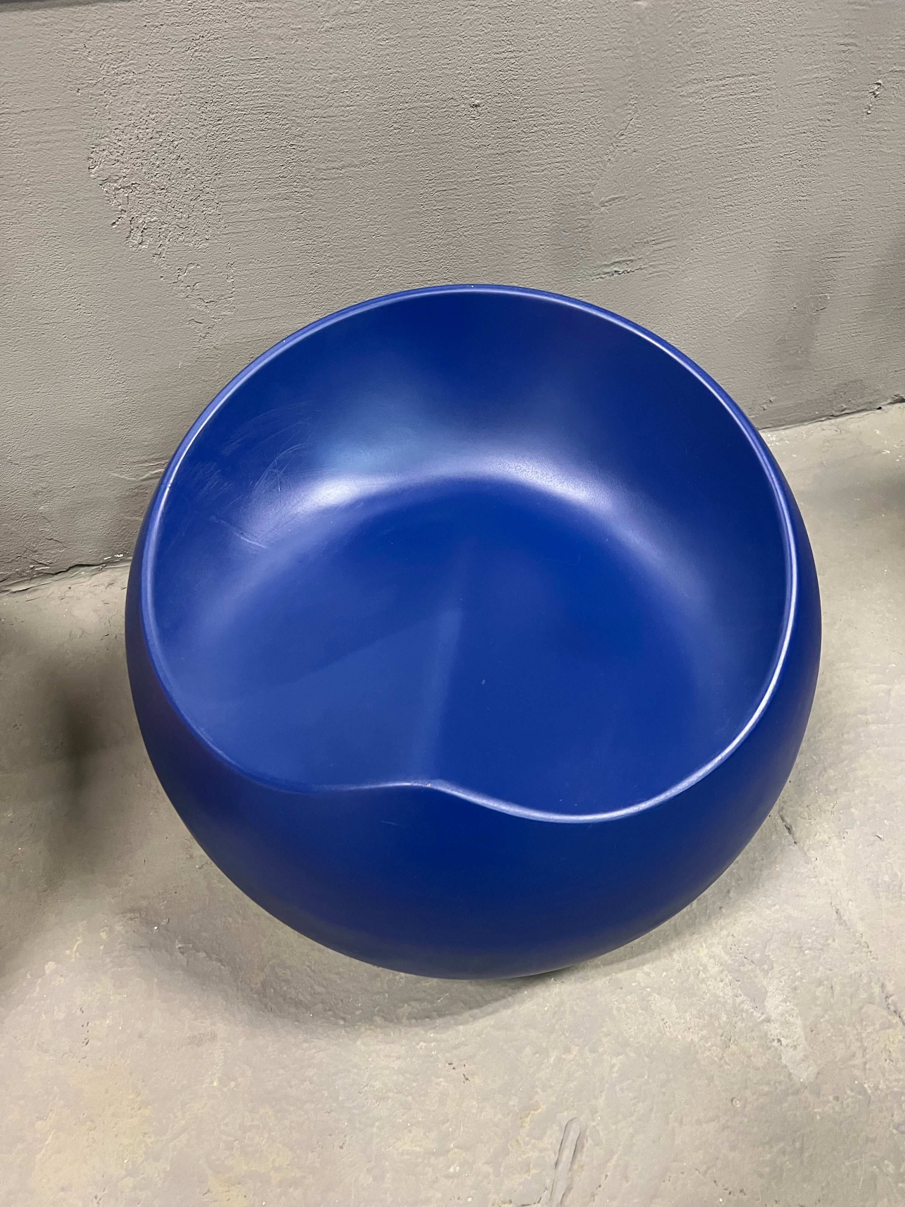 Ball chairs Yellow & blue