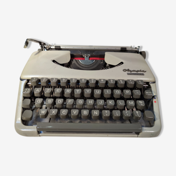 Vintage Olympia Splendid 66 Typewriter