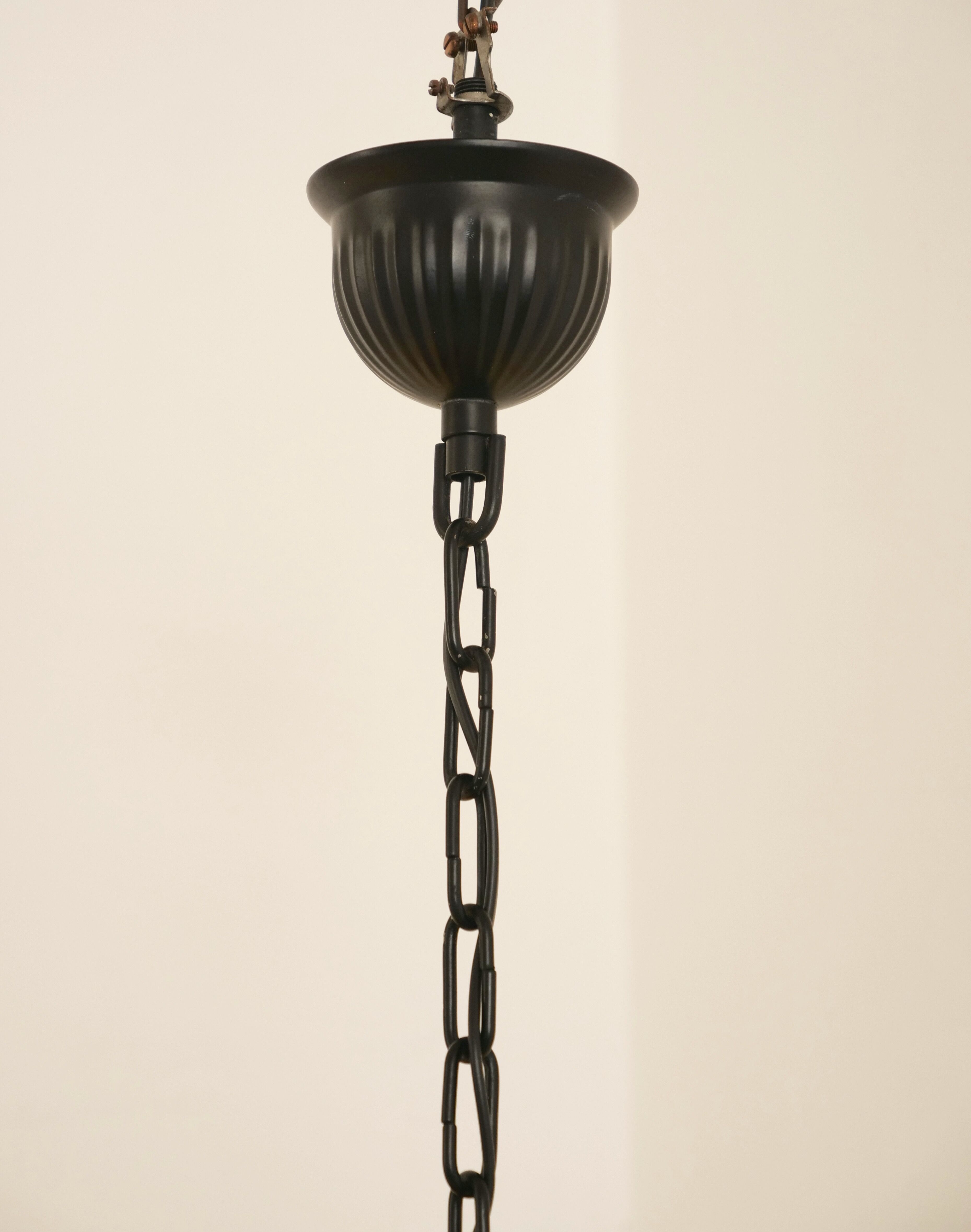 Danish suspension with balance counterweight