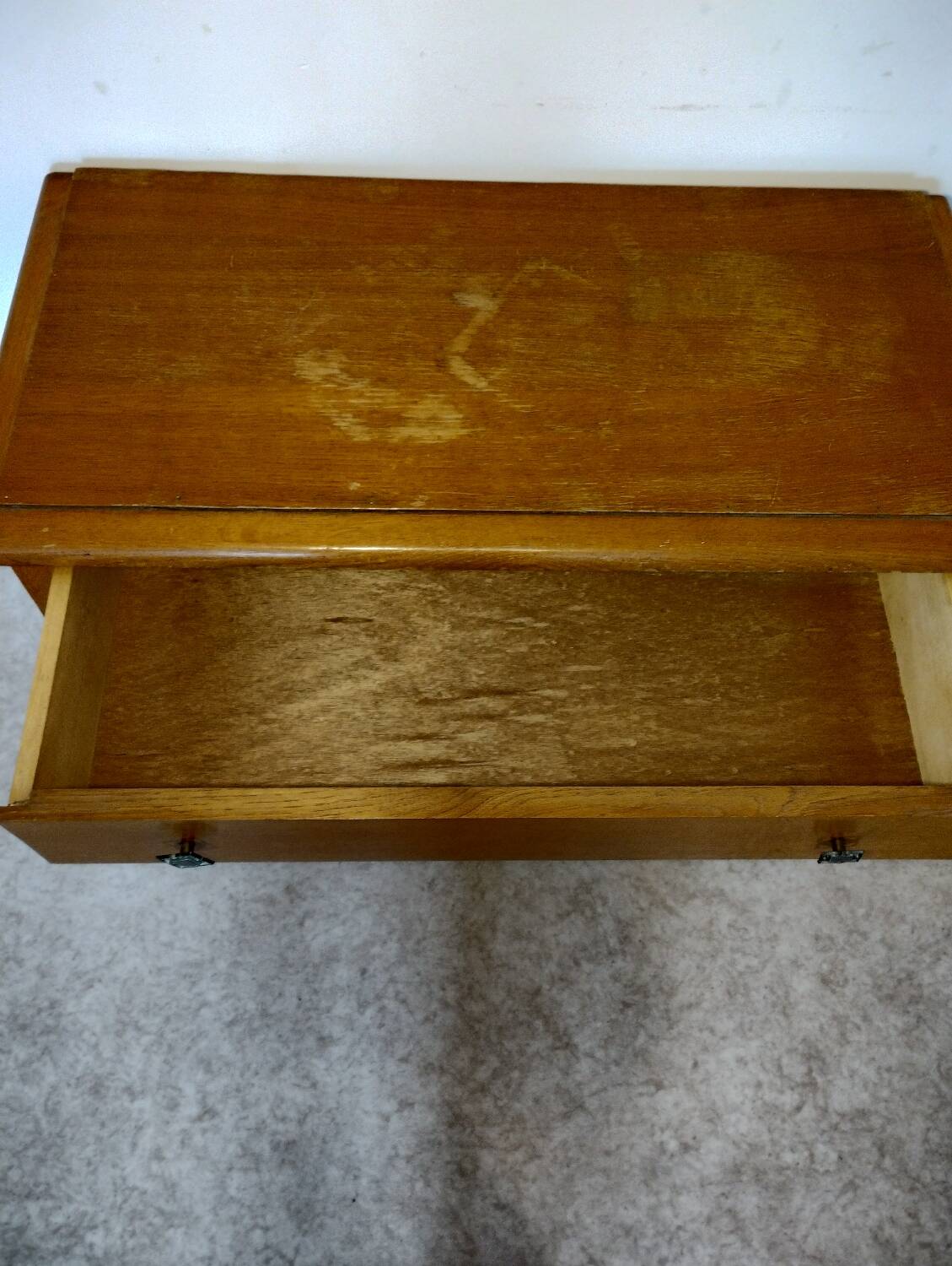 Vintage chest of drawers