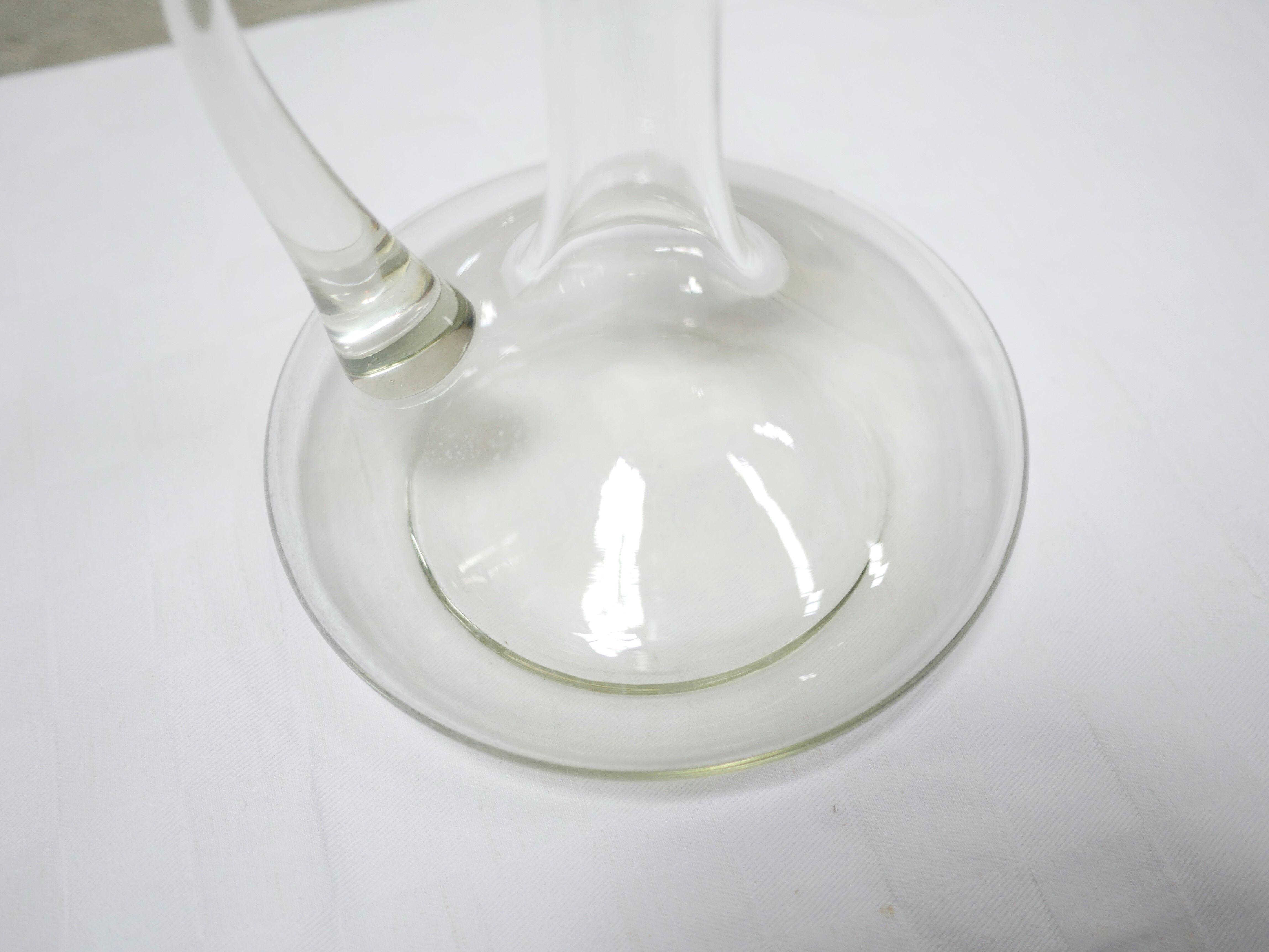 Carafe à décanter vintage en verre soufflé