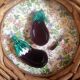 Ensemble aubergine en barbotine