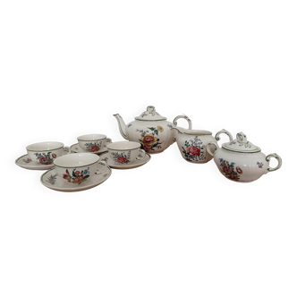 Villeroy and Boch tea set