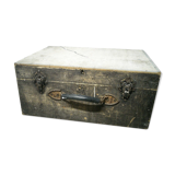 Wooden trunk