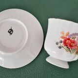 Coffee cup flowers autumn