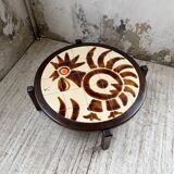 Round ceramic coffee table with “rooster” motif by Dan
