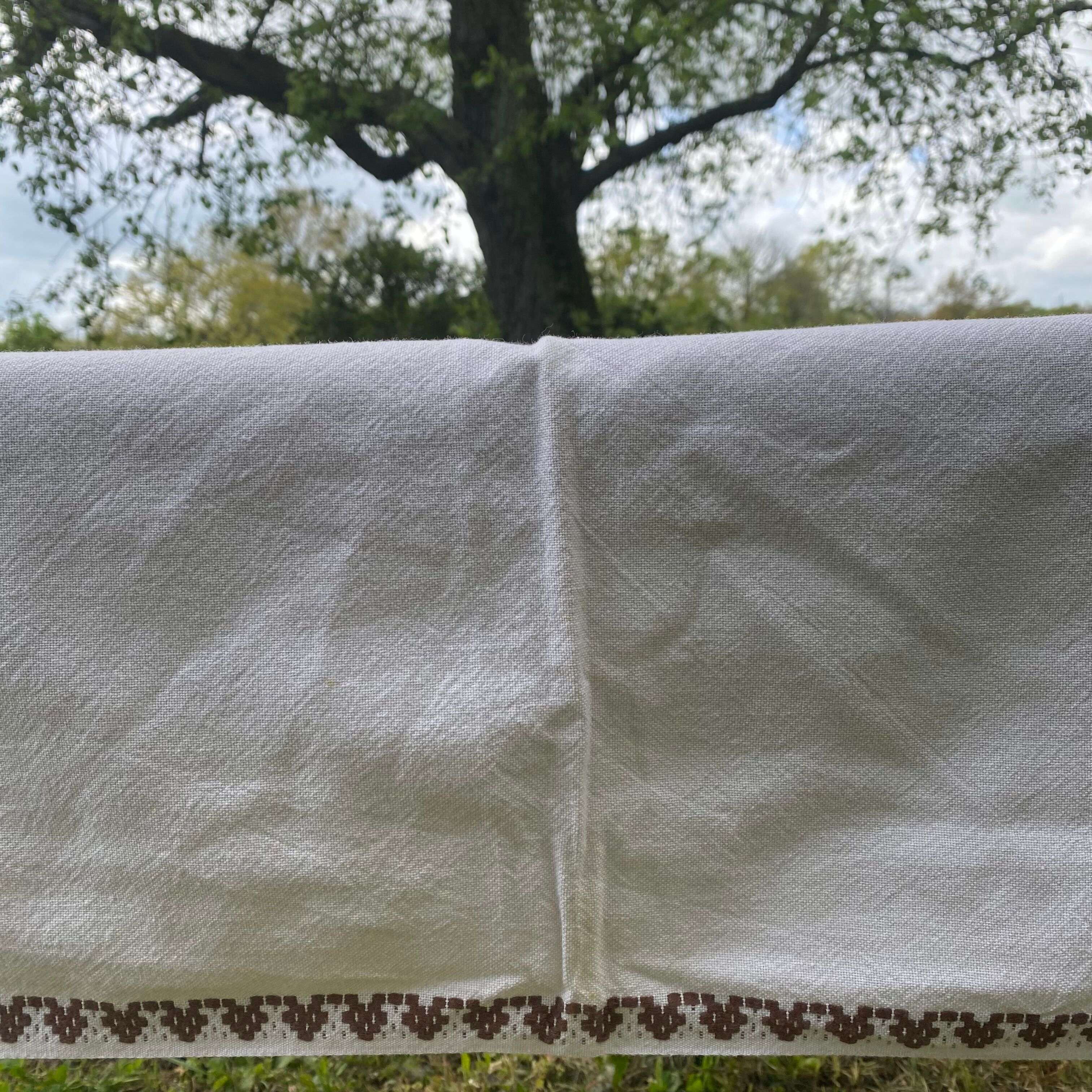 Vintage reversible rectangular tablecloth 140 X 180