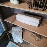 Antique display cabinet / vintage bookshelf