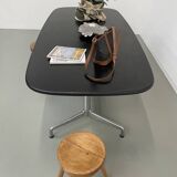 Giancarlo Piretti conference table