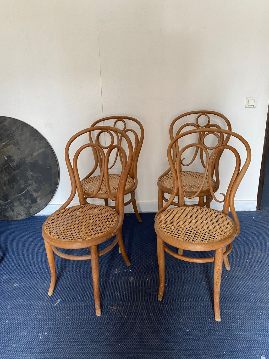Vintage table and 4 chairs set