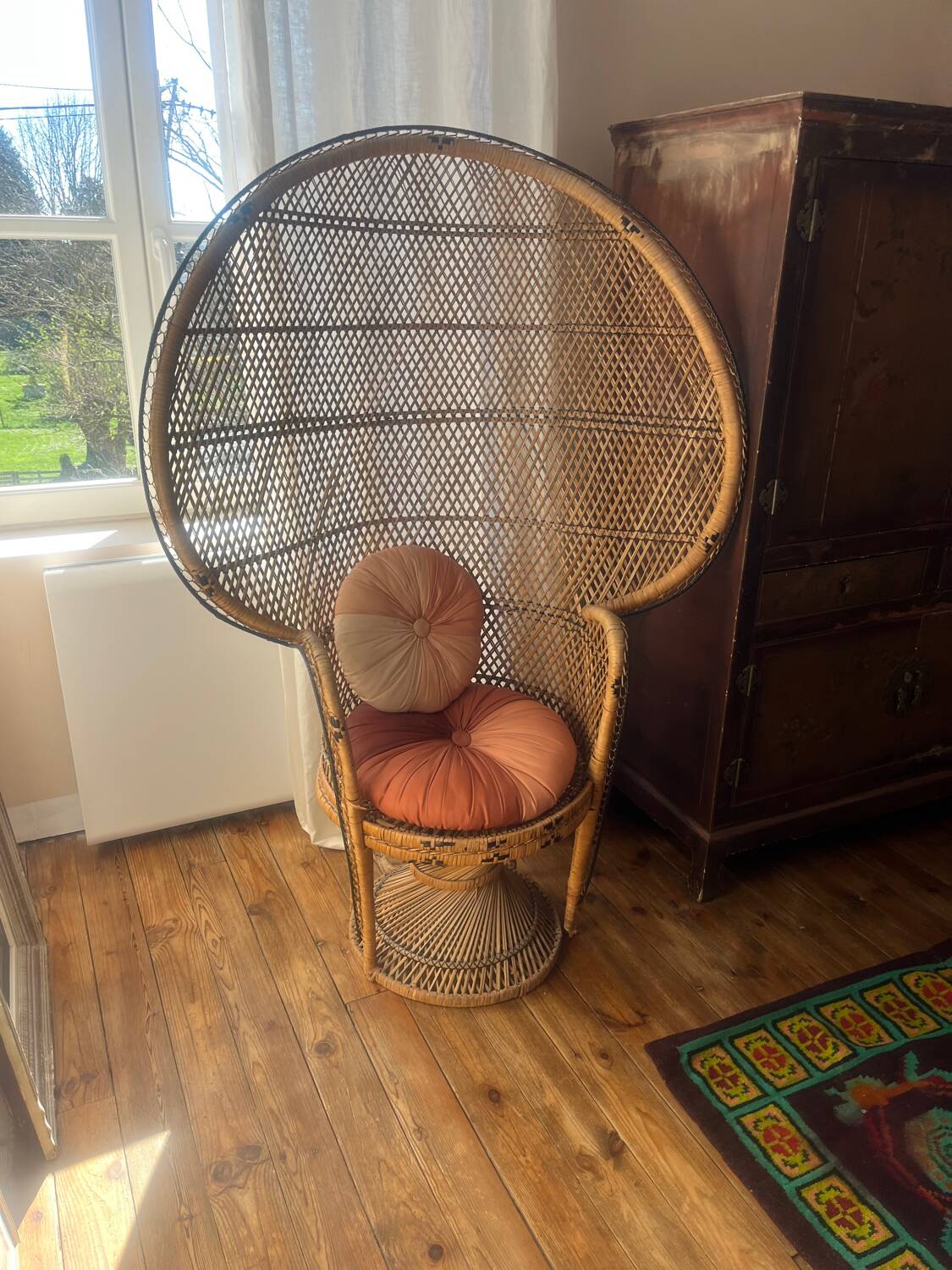Vintage Emmanuelle armchair