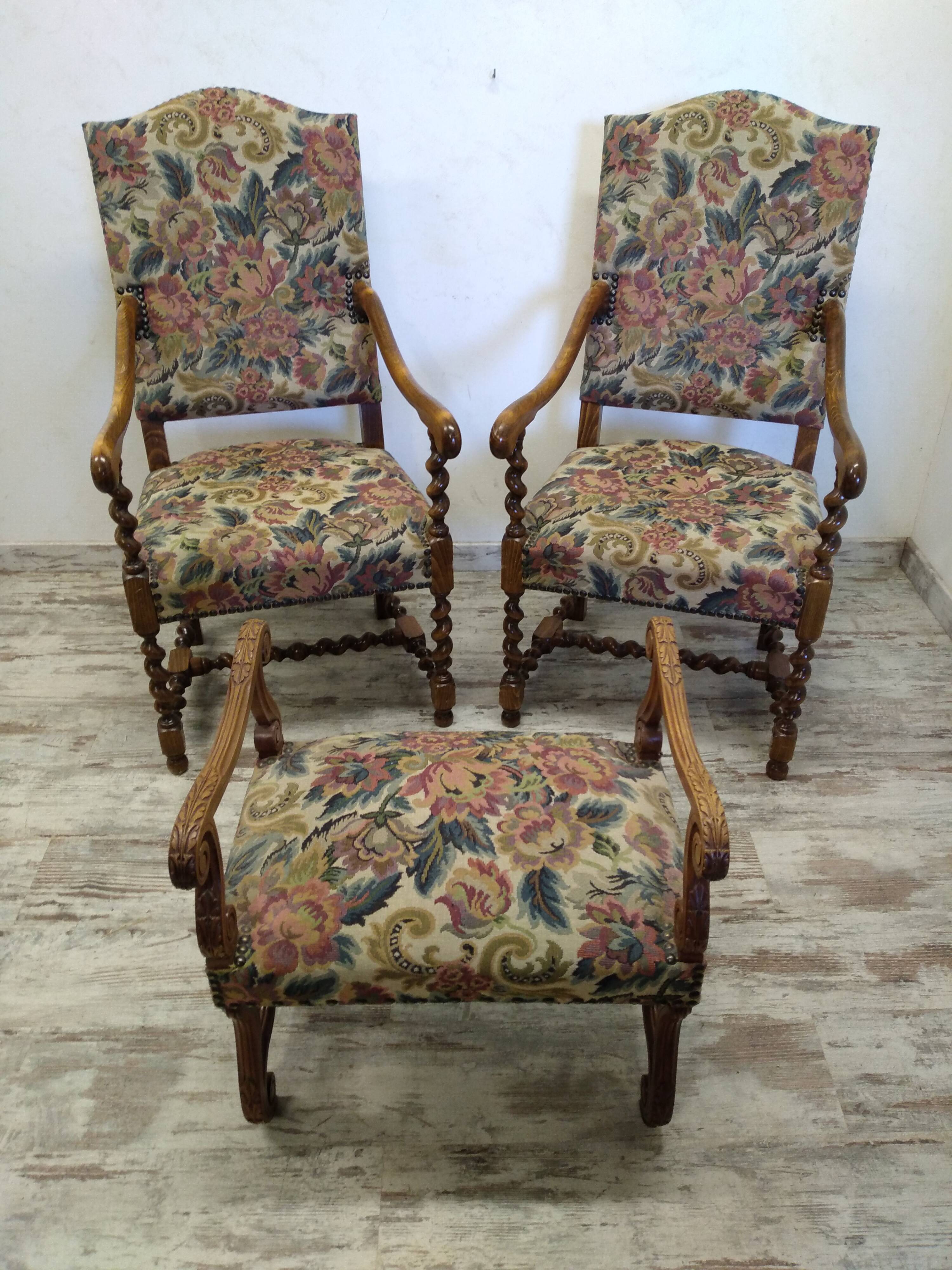 Fauteuils ancien avec pouf