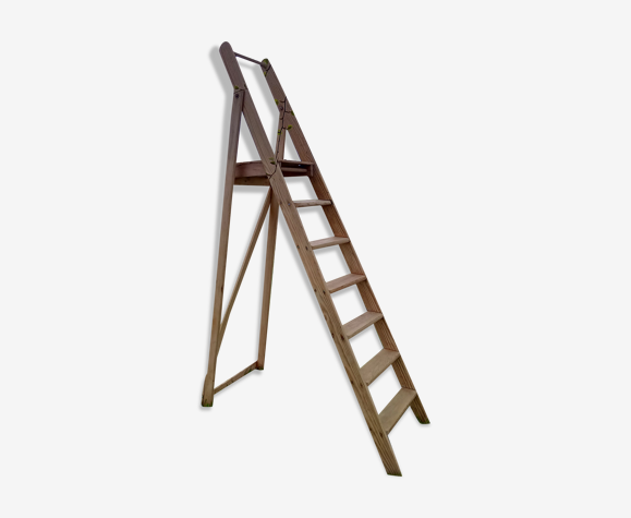 Escabeau en bois