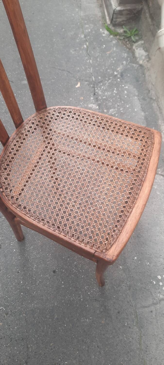 Bistro chair
