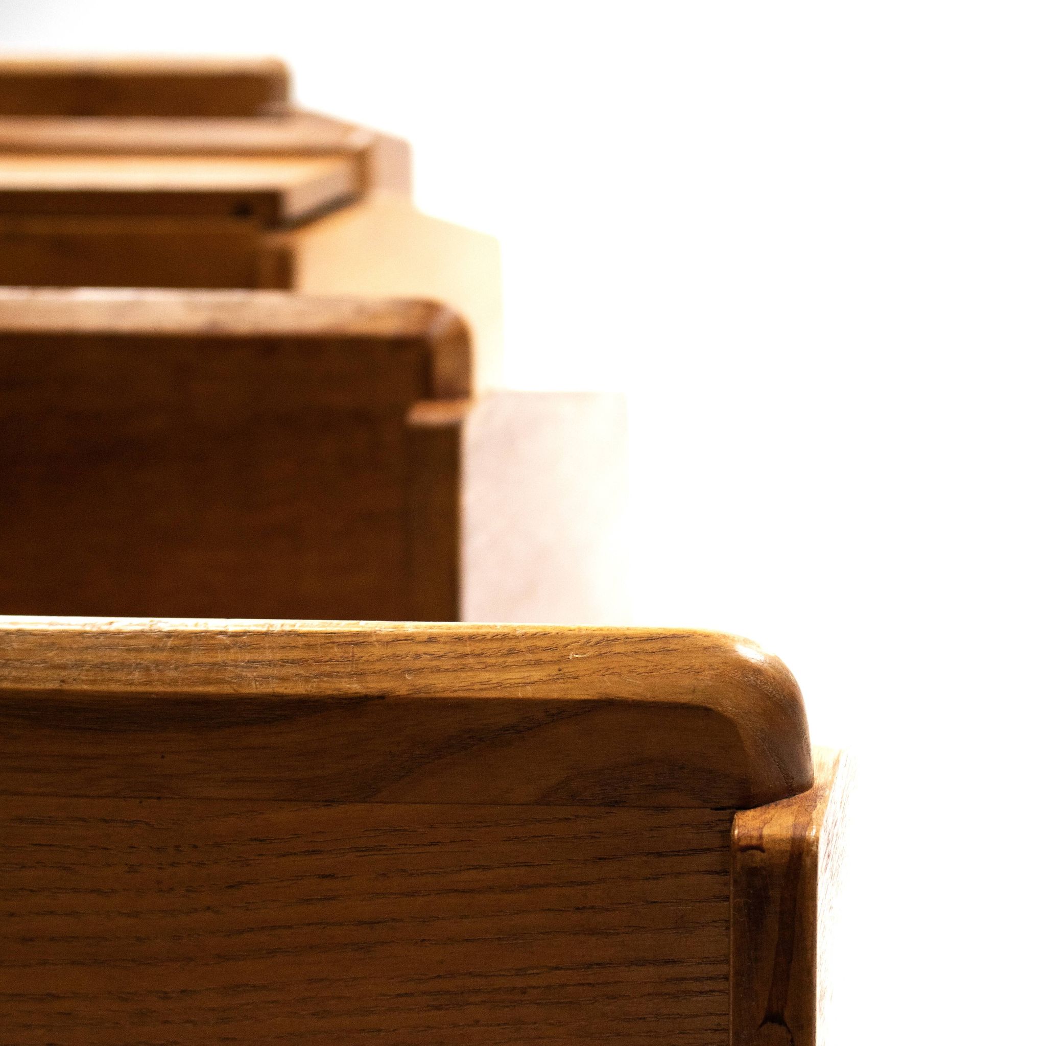 Set of 5 oak wall shelves Marcel Gascoin 50s reconstruction