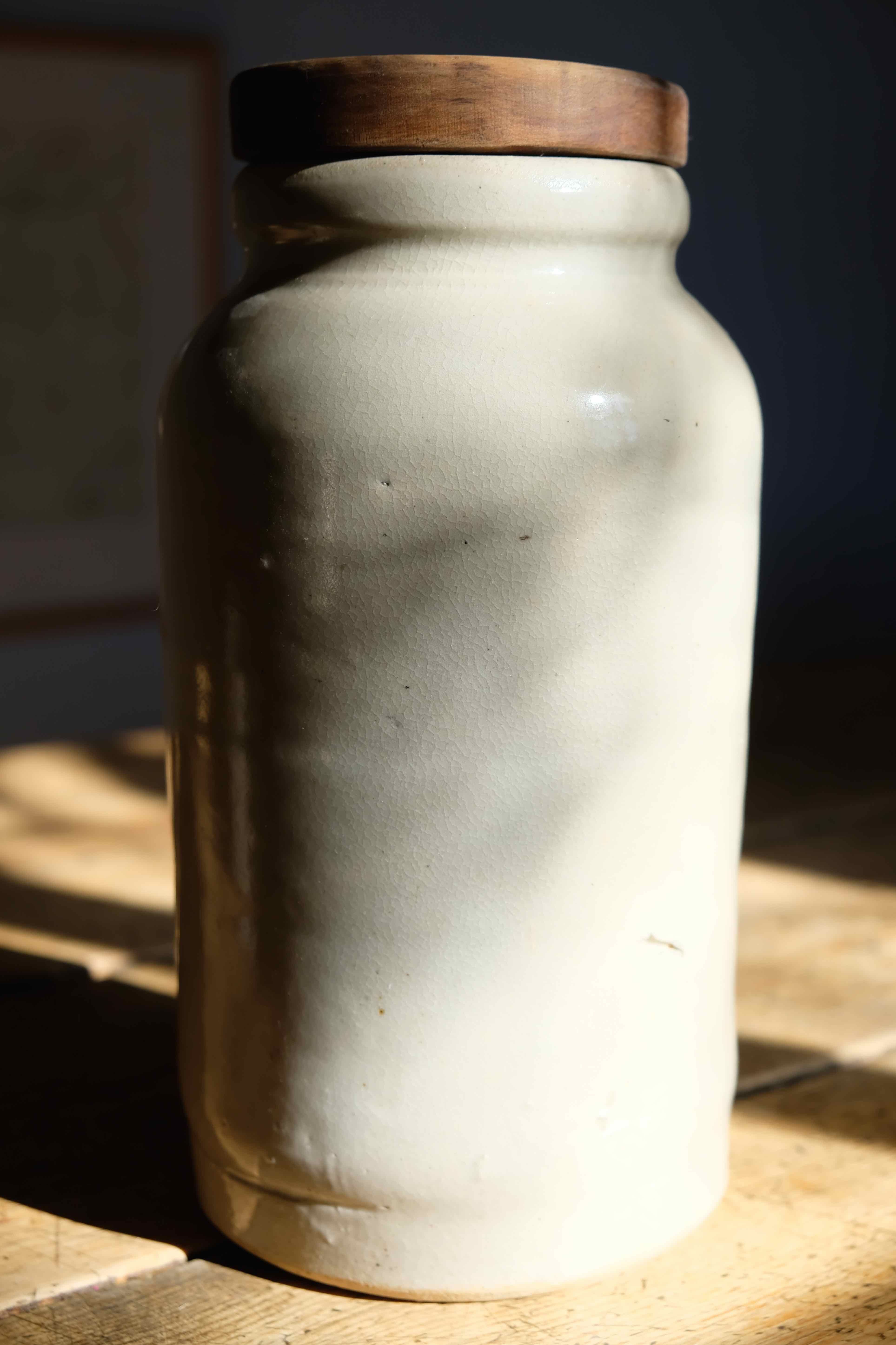 Stoneware with original wooden lid