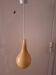 Suspension en opaline formant goutte d'eau