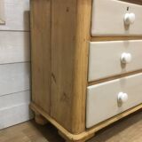 Revamped English chest of drawers