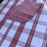Tablecloth & 6 Vintage Linen Towels