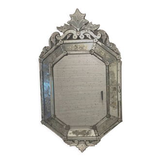 Venetian mirror with closed screen XX century