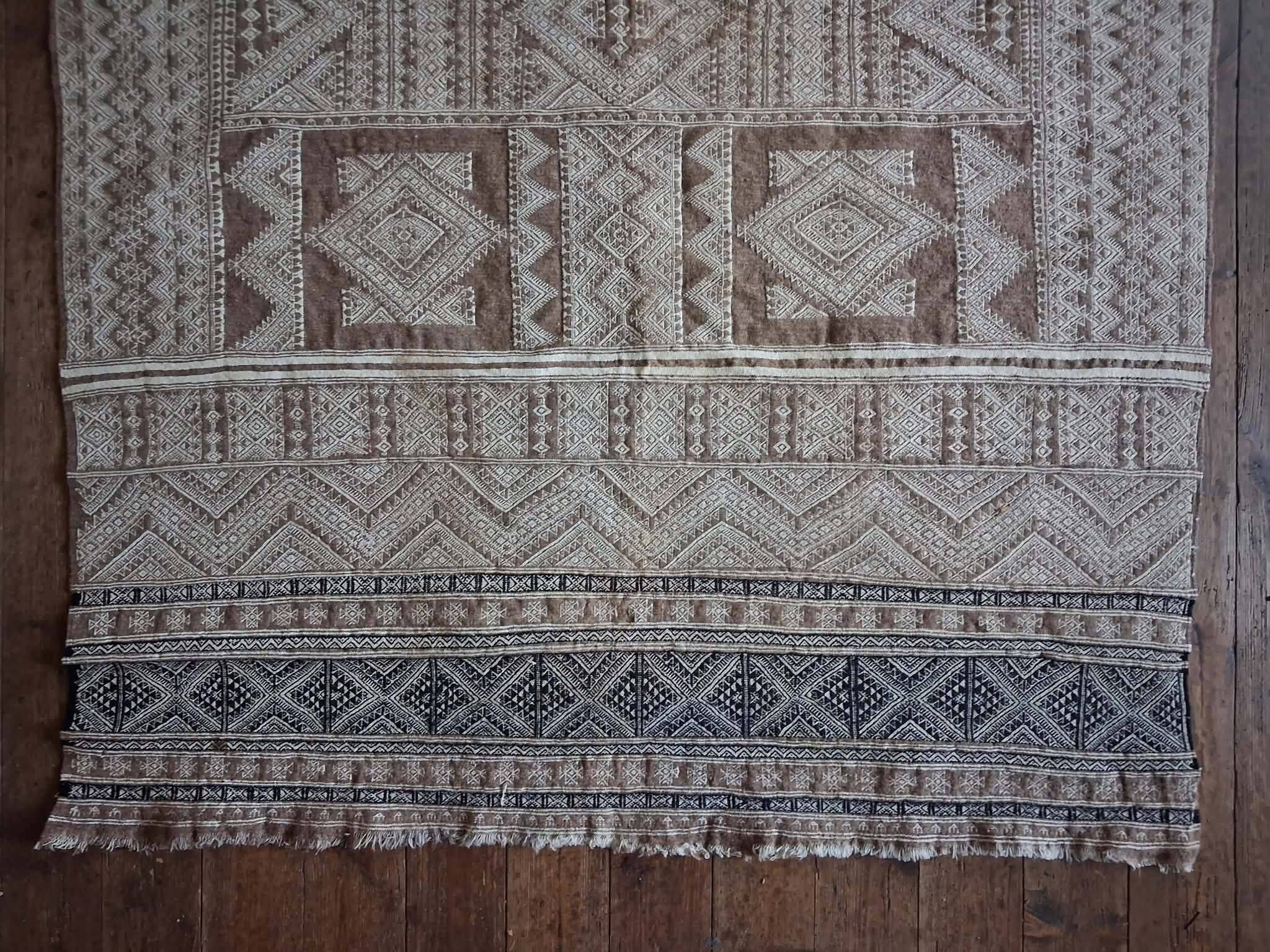 Handmade Berber Kilim Merghoum 240x130cm