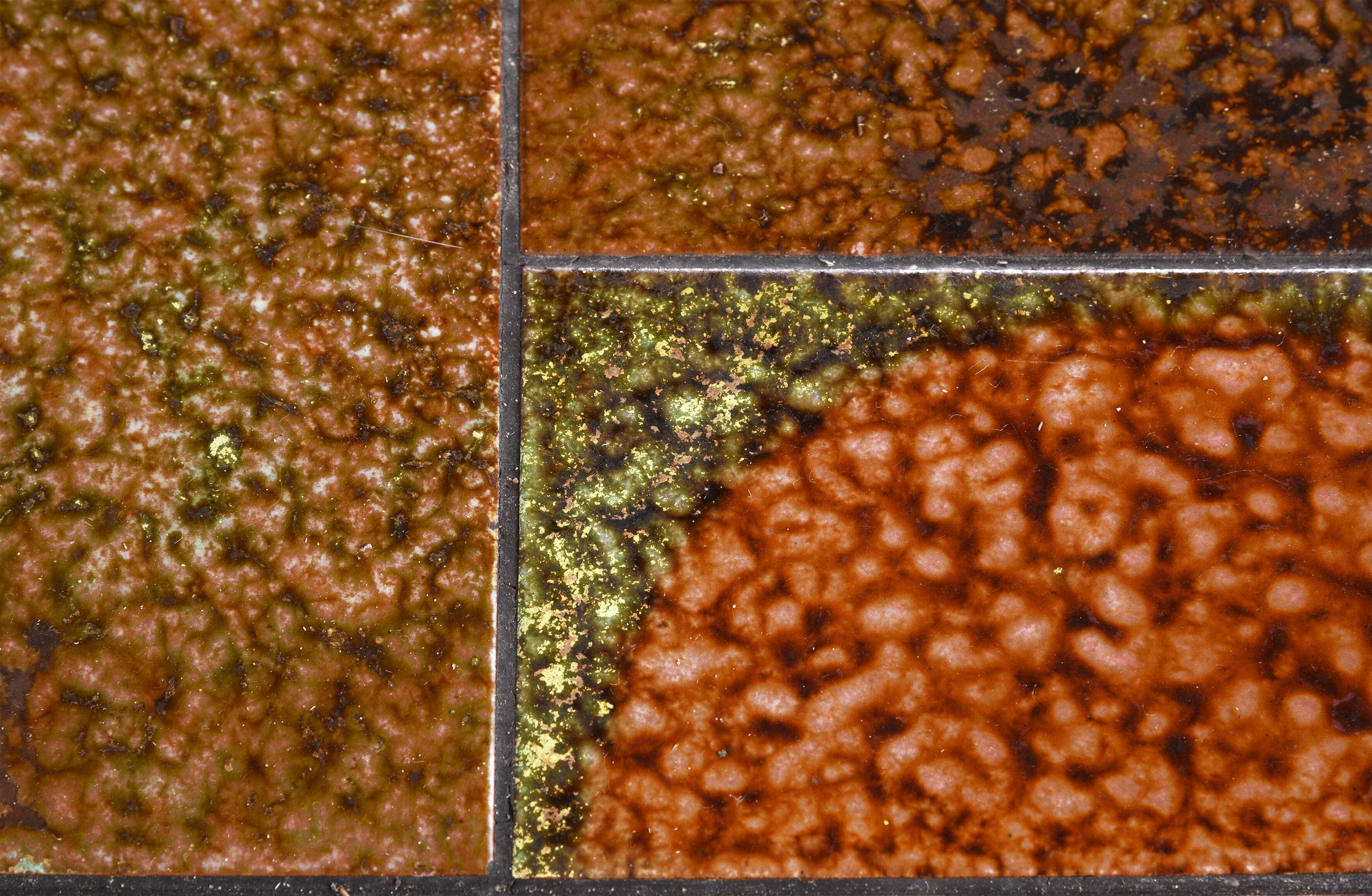 Scandinavian coffee table in rosewood and ceramic