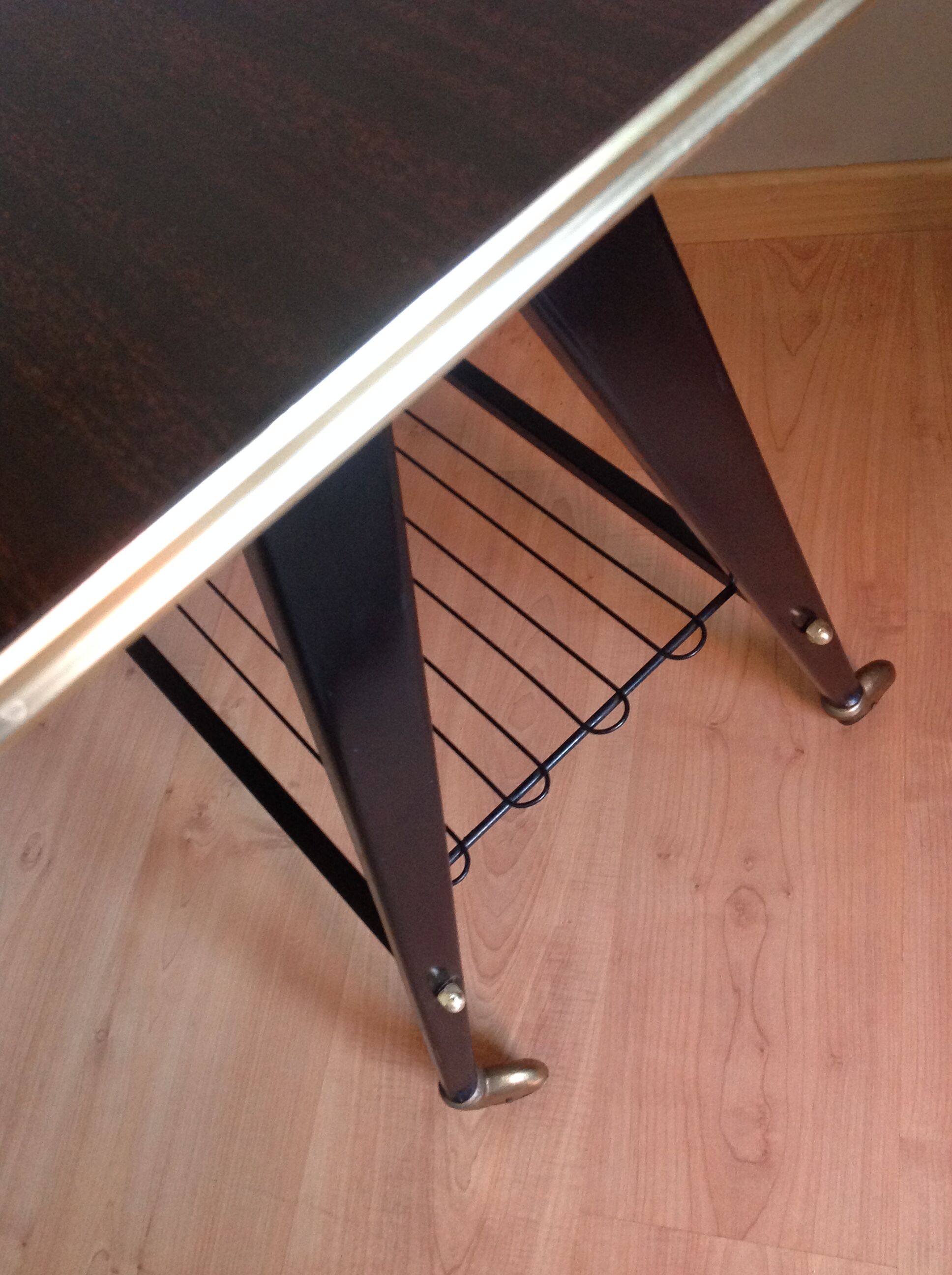 Formica TV table and compass feet, vintage years 60/7