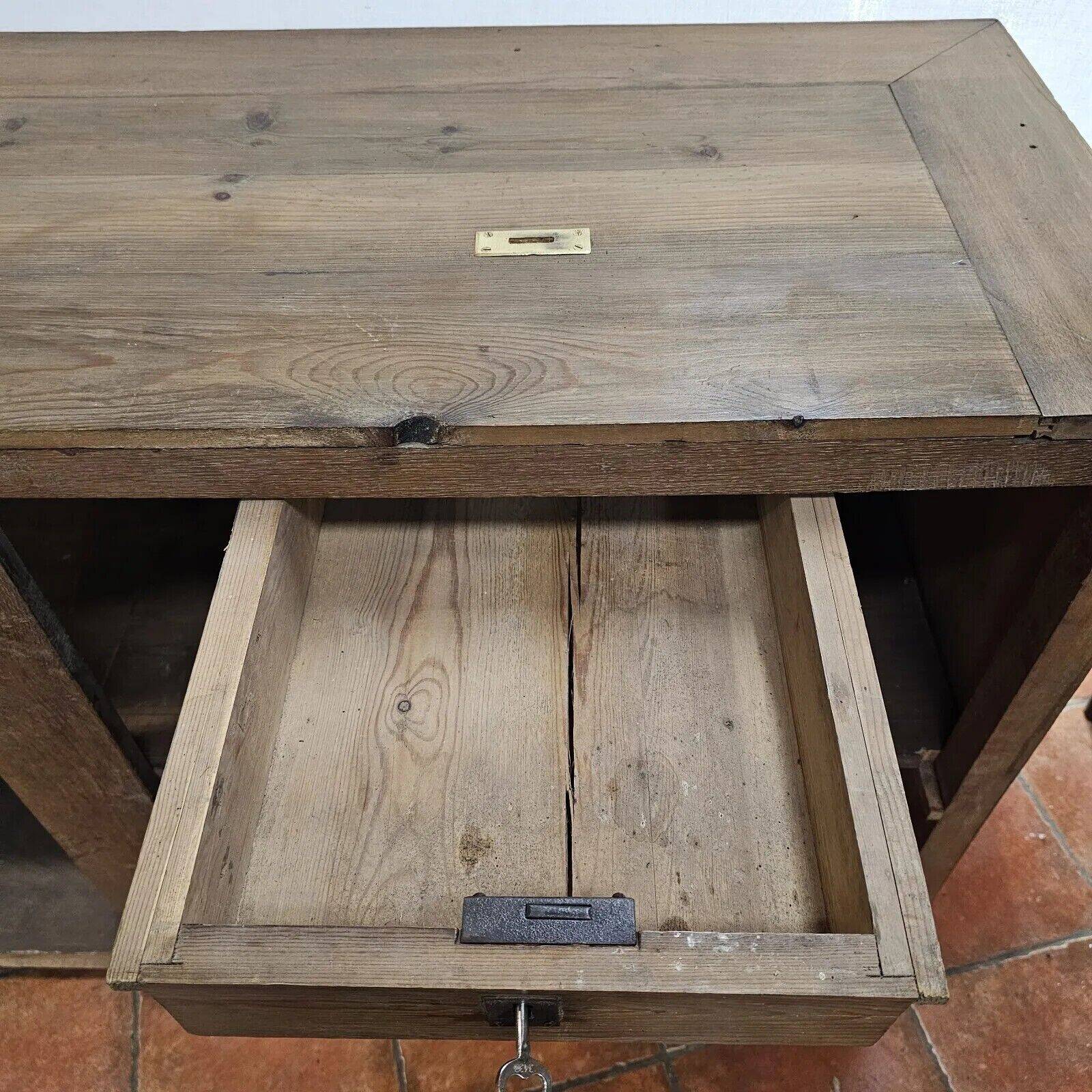 Beech coffee counter