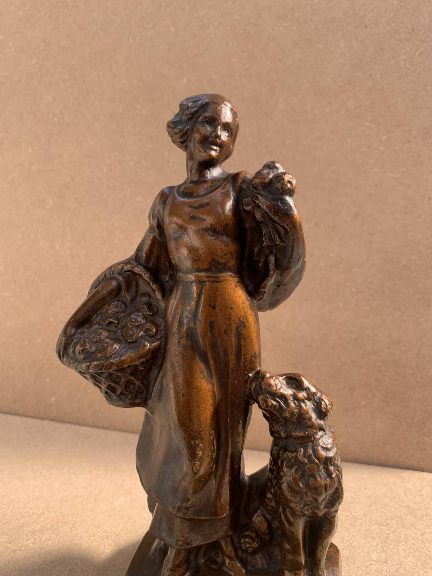 Statuette plâtre Art Nouveau