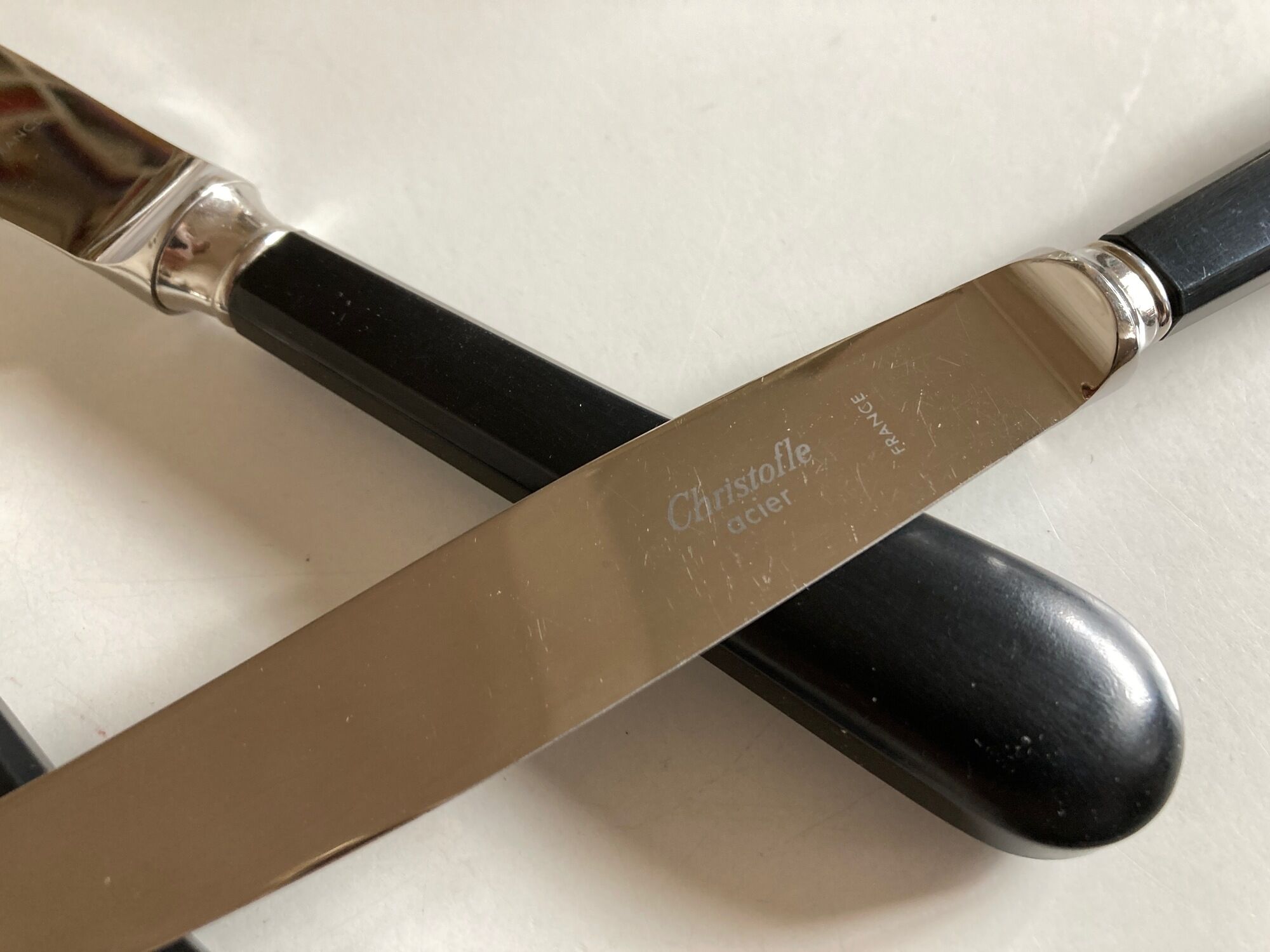 Set of 6 Christofle Vieux Paris knives in black Bakelite