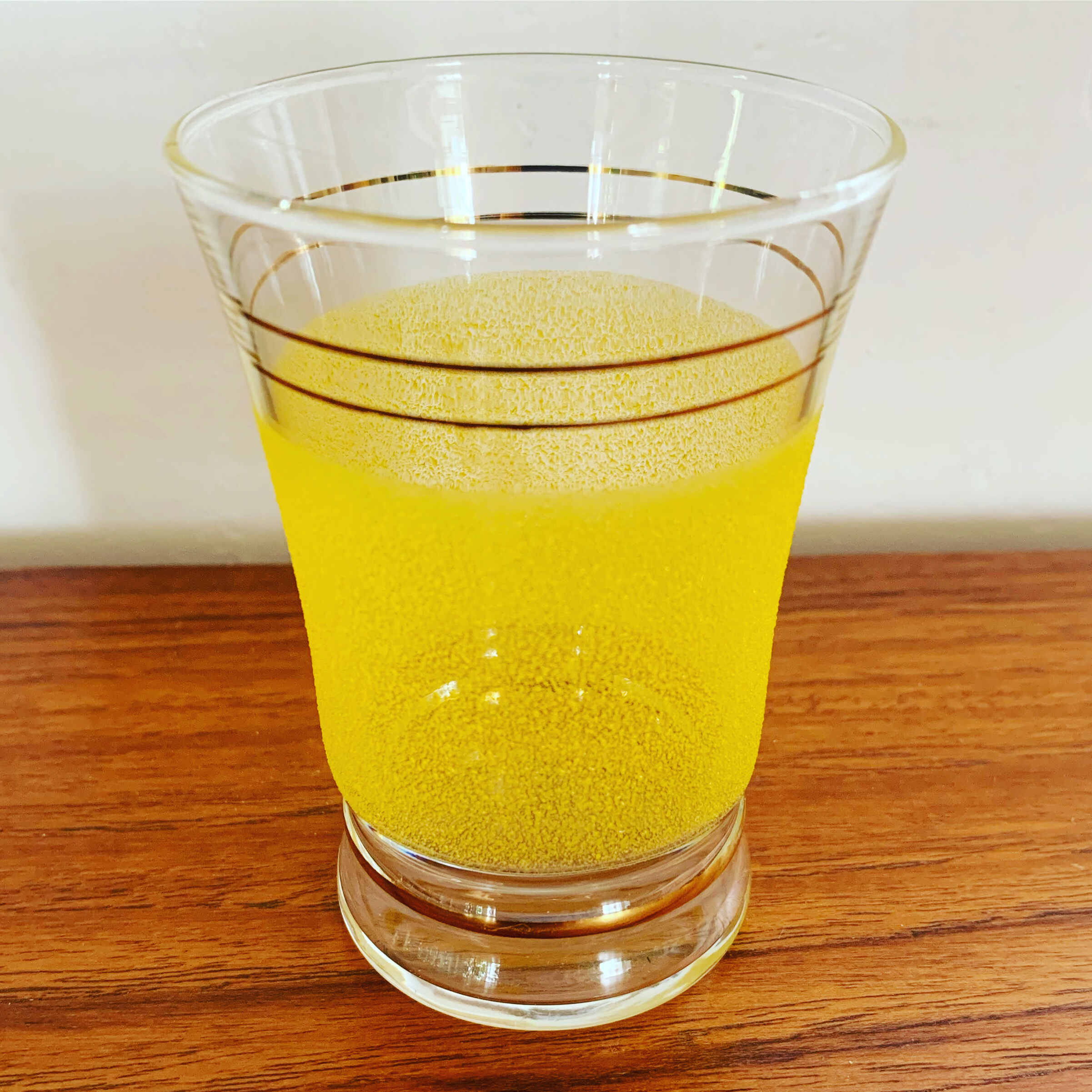 Suite of 6 granite glasses from the 50s