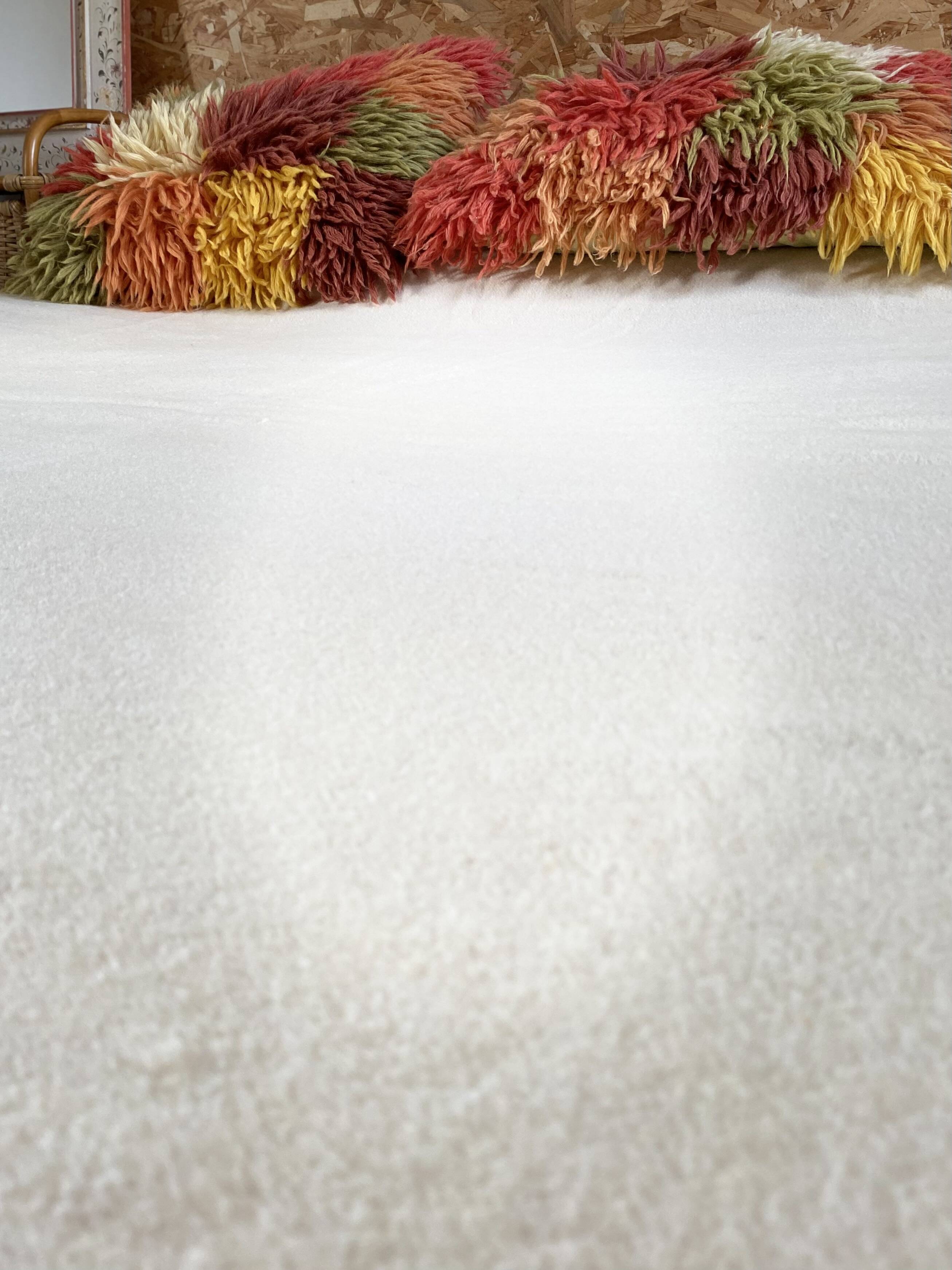 Wool and cotton blanket