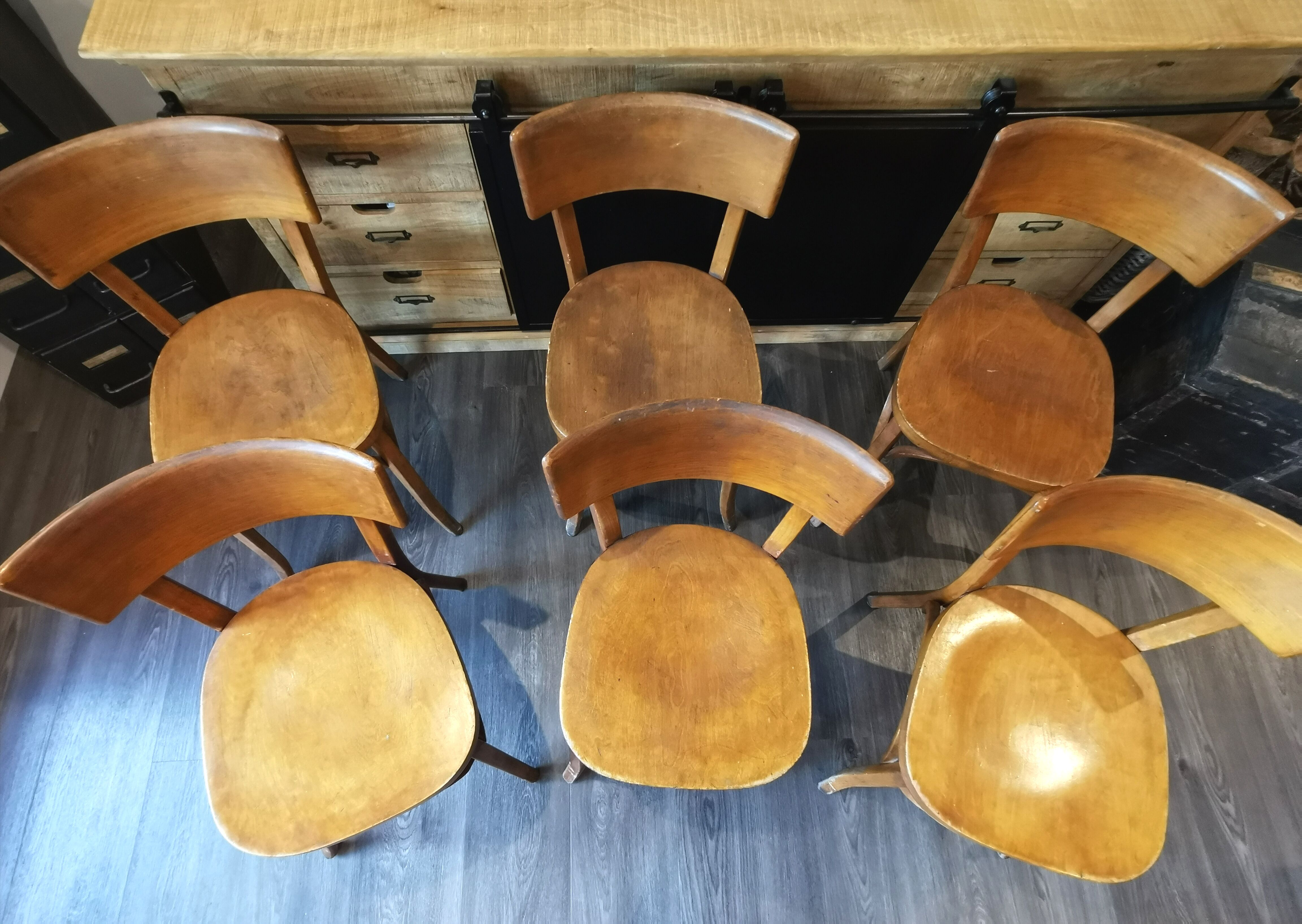 Série de 6 chaises bistrot Baumann