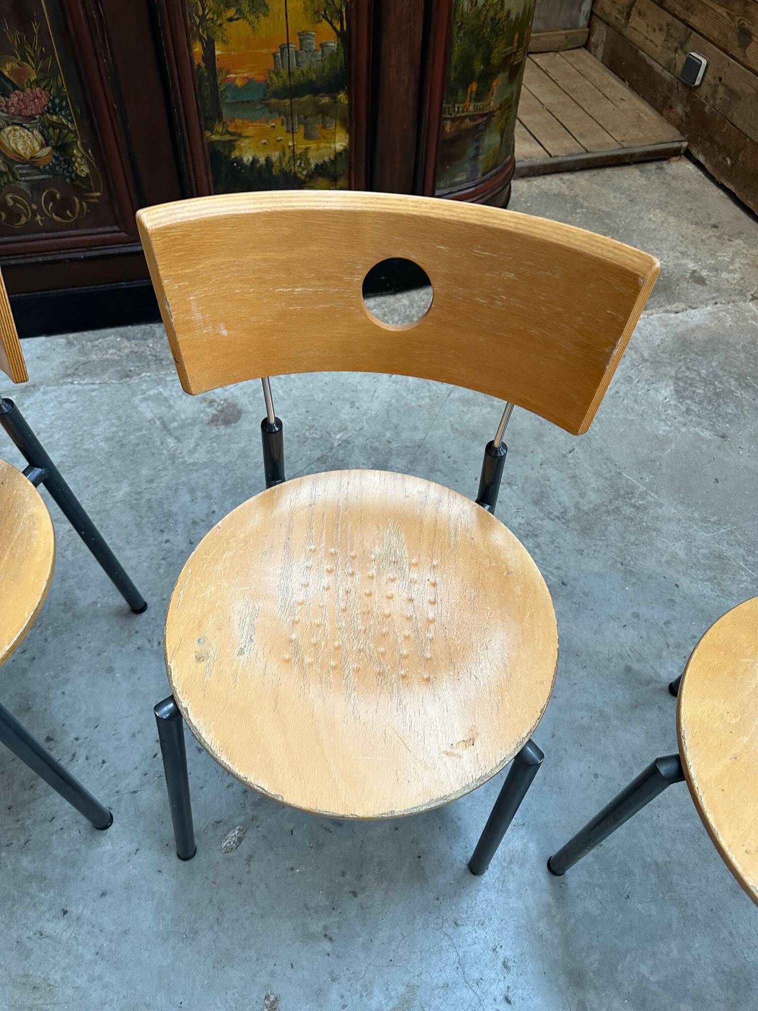 Suite de 6 chaises Années 80