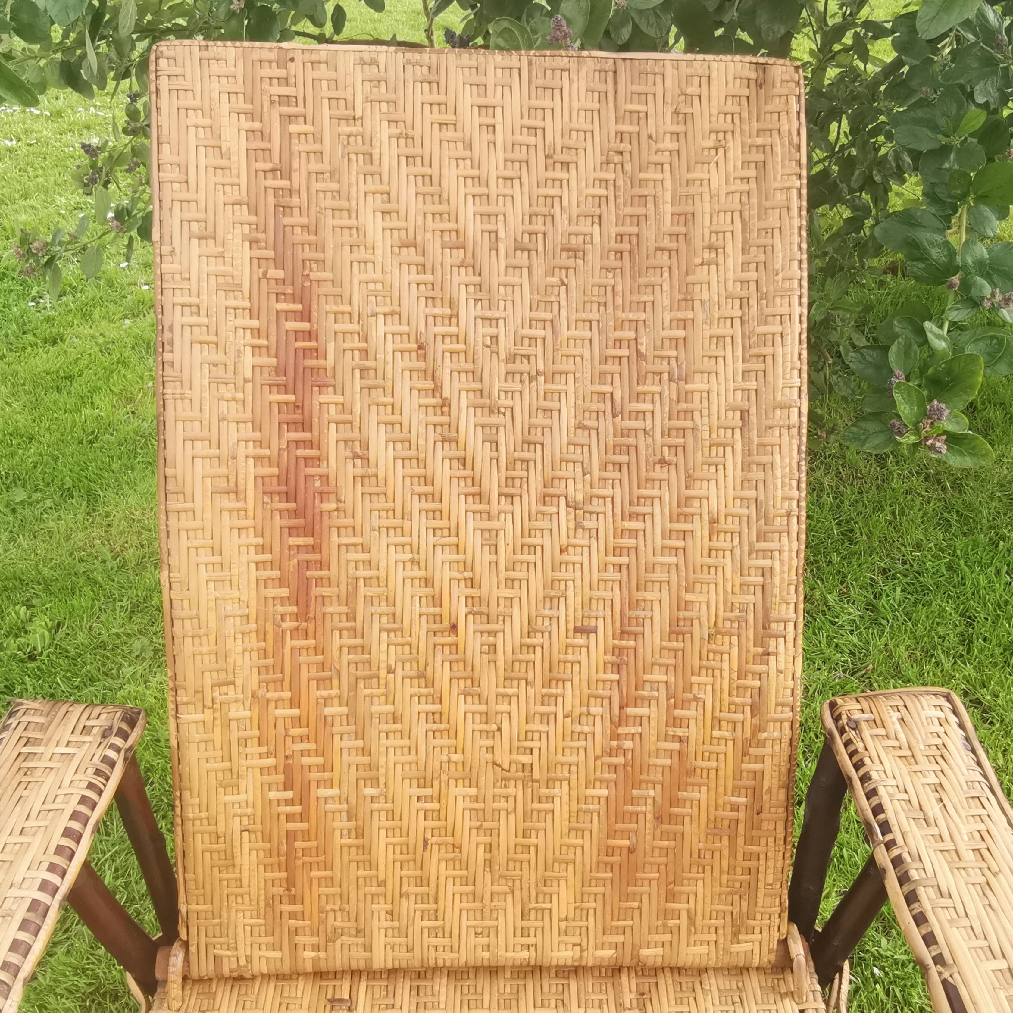 Chaise longue en rotin