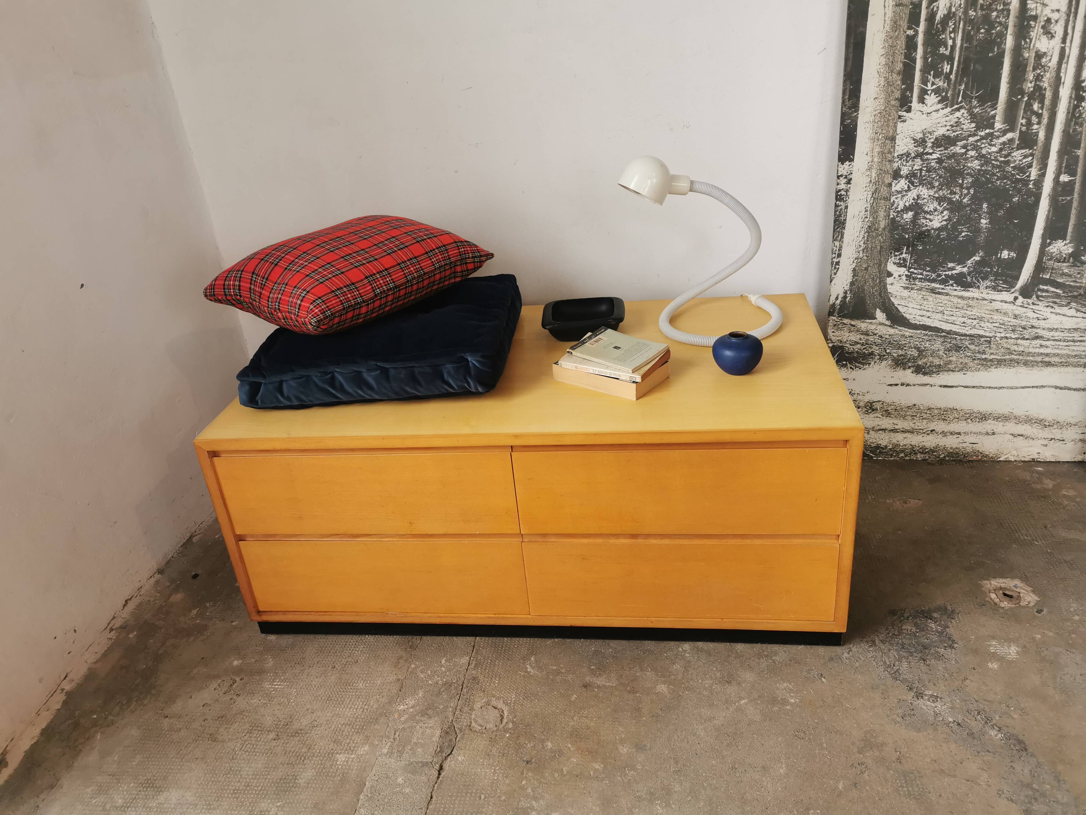 Wk Mobel low chest of drawers