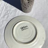 Plat Vallauris La Roue écume de mer fleurs
