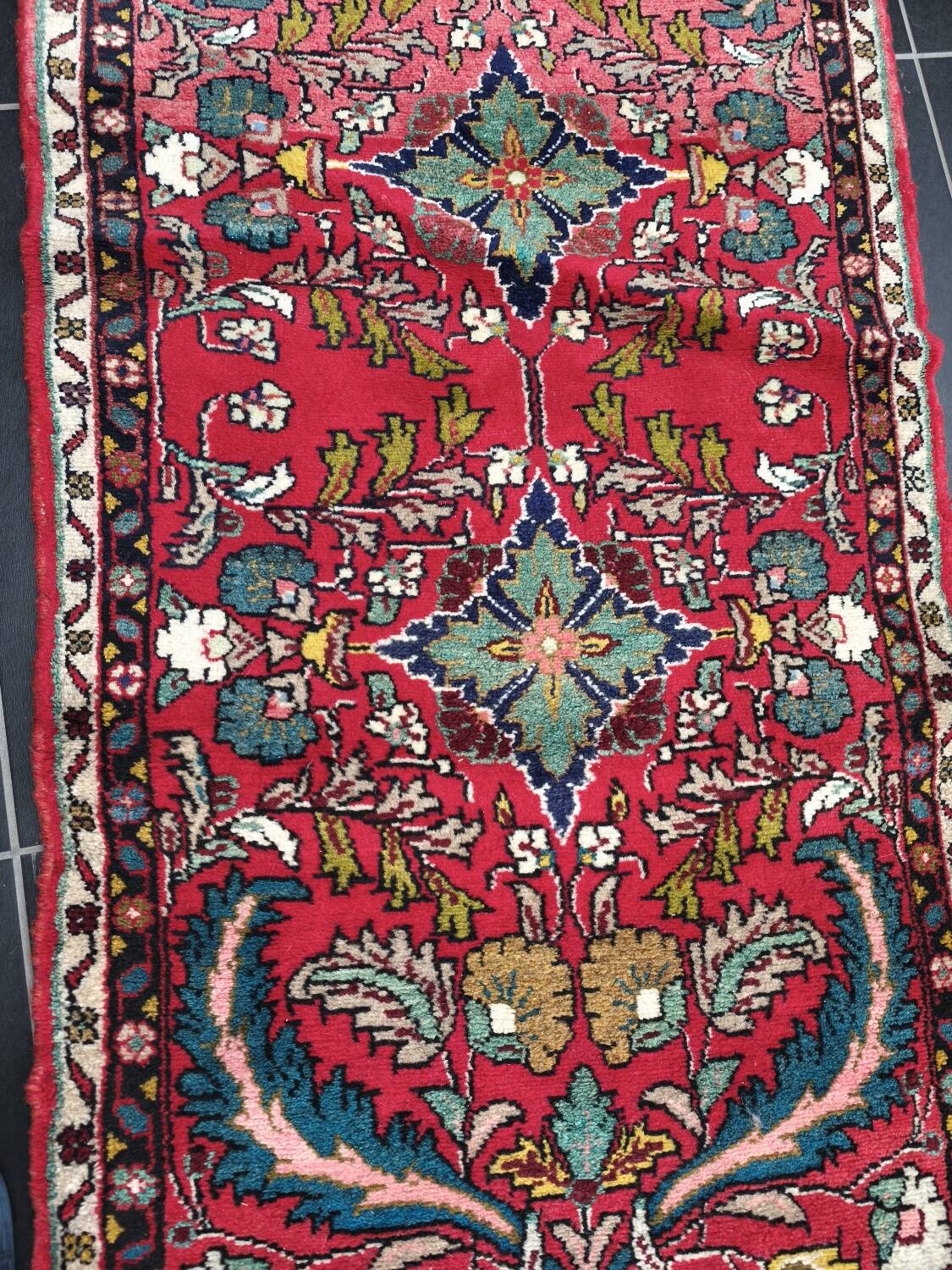 Malayer carpet
