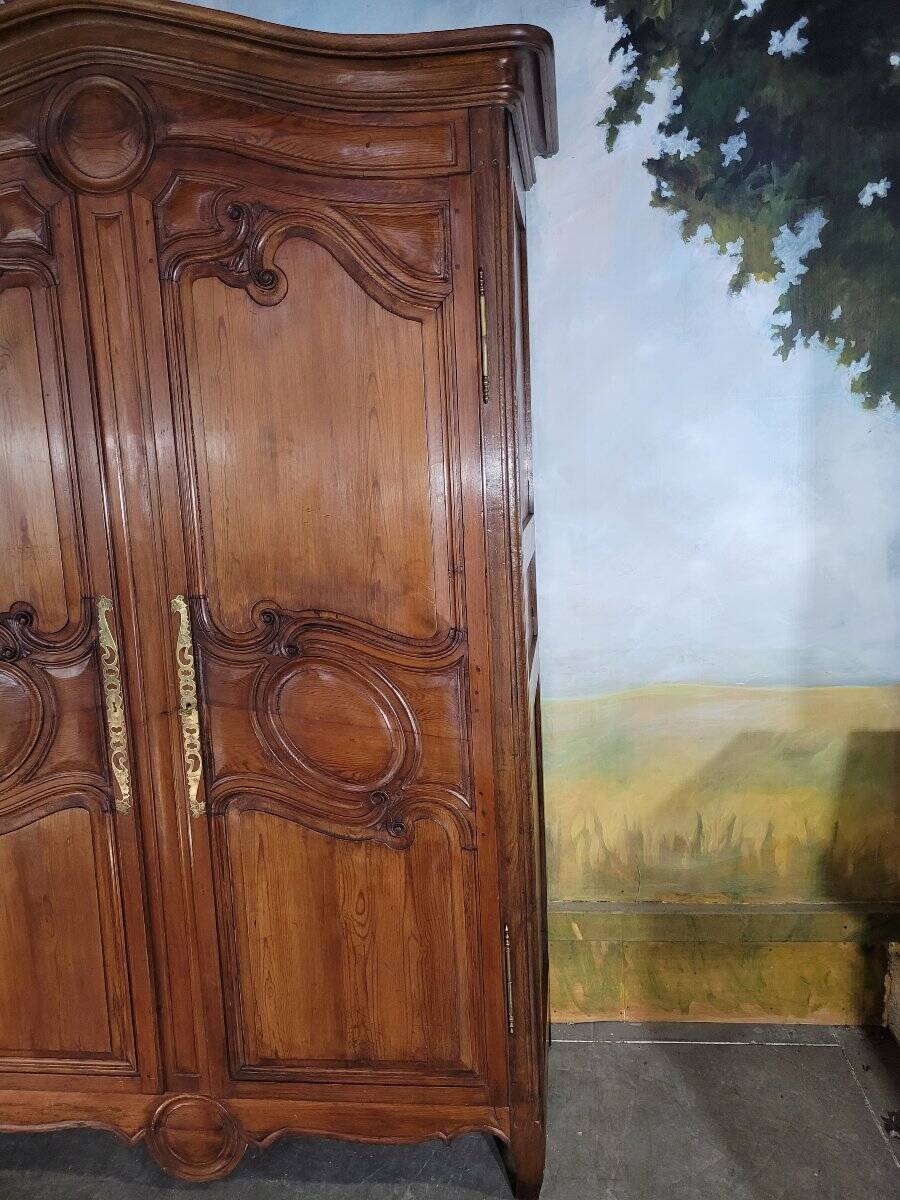 Mountain wardrobe in fir from the 19th century
