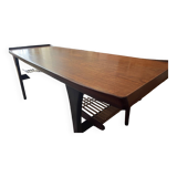 Table basse en teck design danois et porte revue cannage