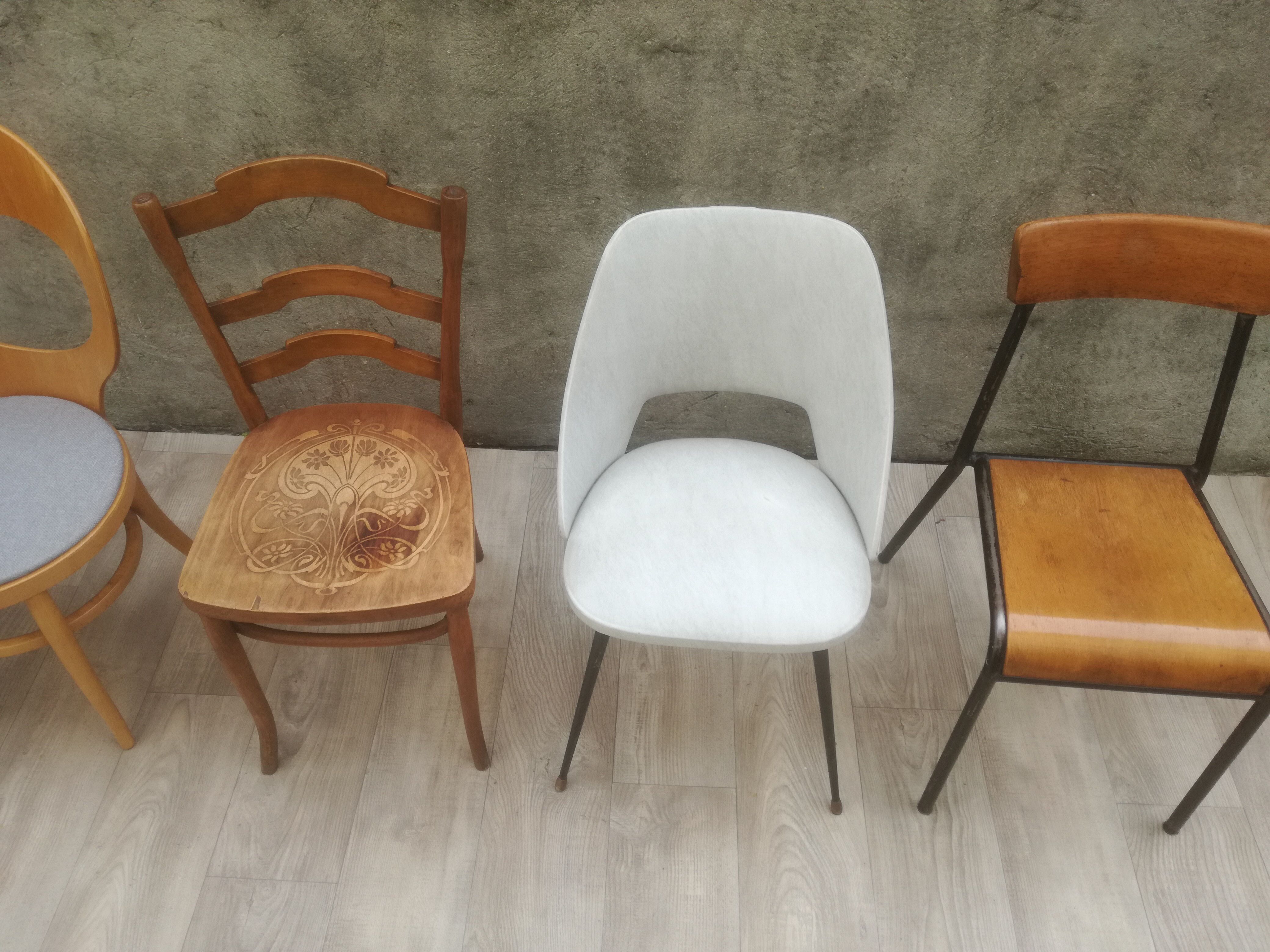 Lot de 6 chaises vintages depareillées