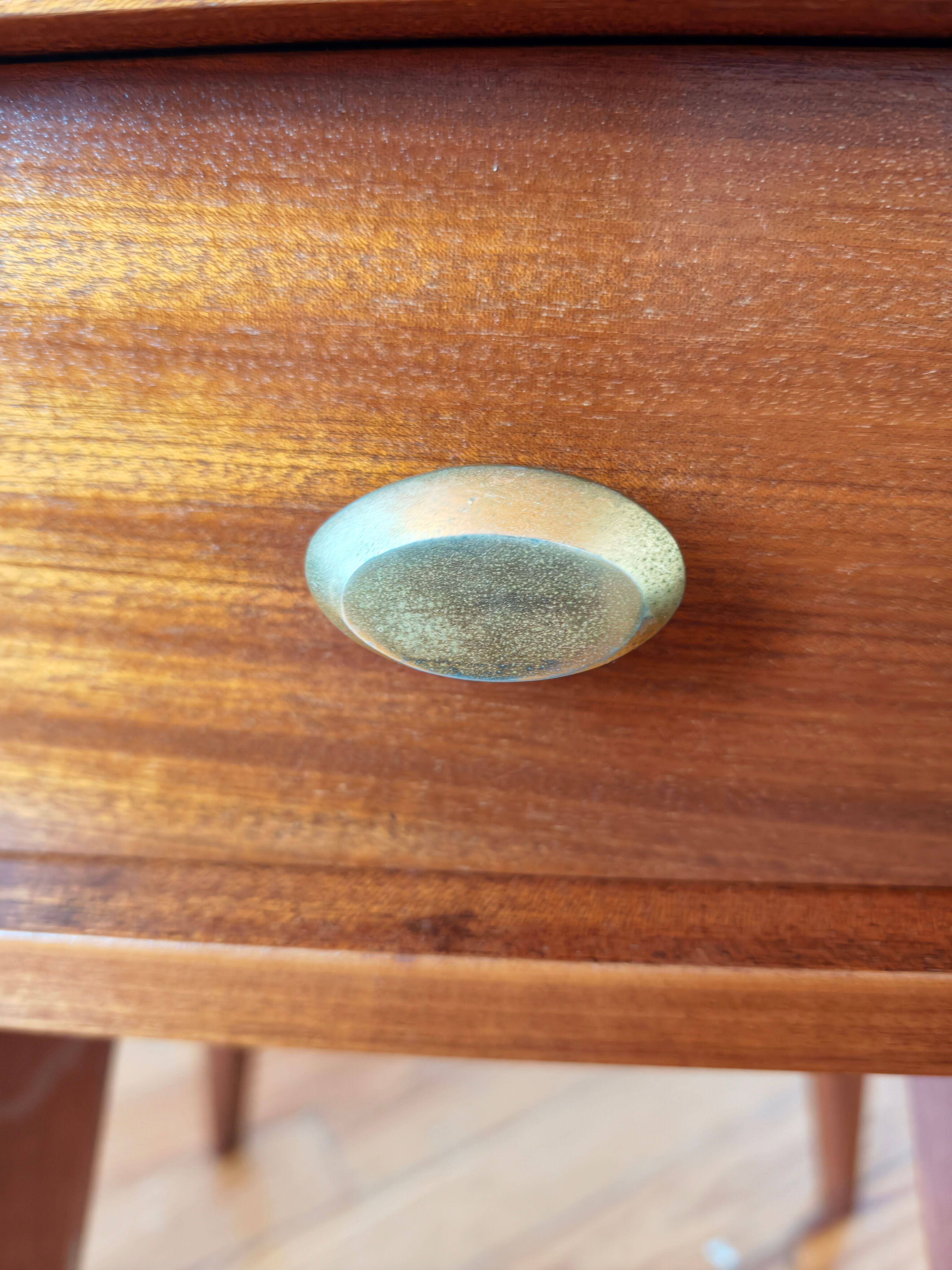 Paire de tables de chevet vintage Mid-century pieds compas