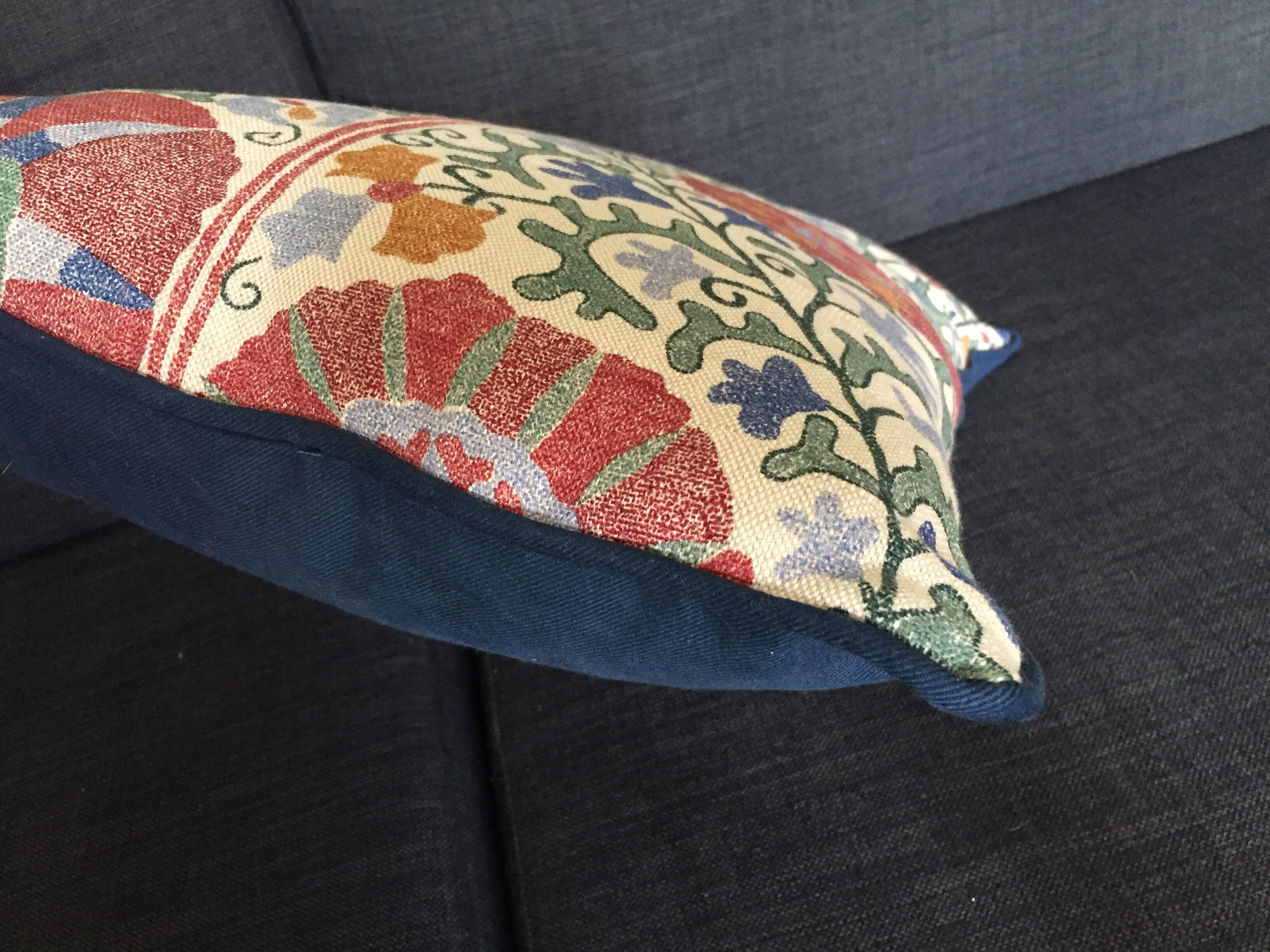 Decorative pillow case in linen and cotton  with suzani prints