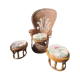 Fauteuil emmanuelle vintage et 2 poufs