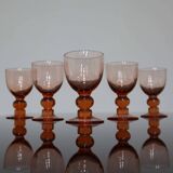 5 verres anciens à pied rose vintage